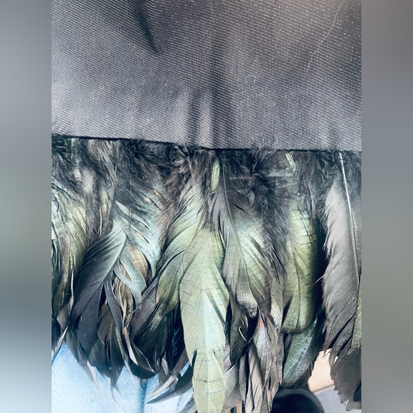 Twelve by Twelve Los Angeles Feather Hem Mini, Size M - Picture 8 of 9